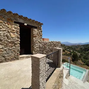 Casa De Piedra Chalet